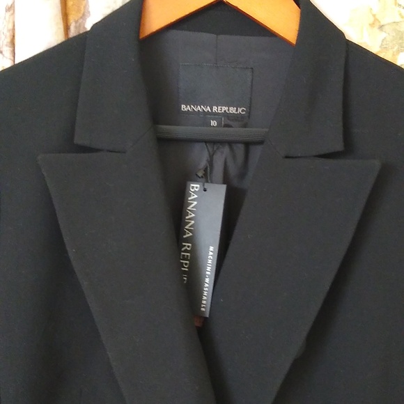NWT, Banana Republic Black Blazer - Picture 2 of 7